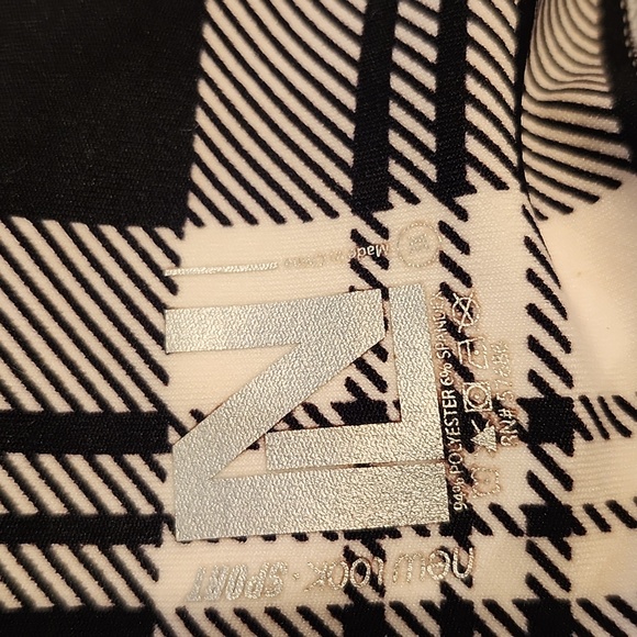 New Look Sport Plaid Stretch Pants NWT Sz. 3X - Picture 7 of 10